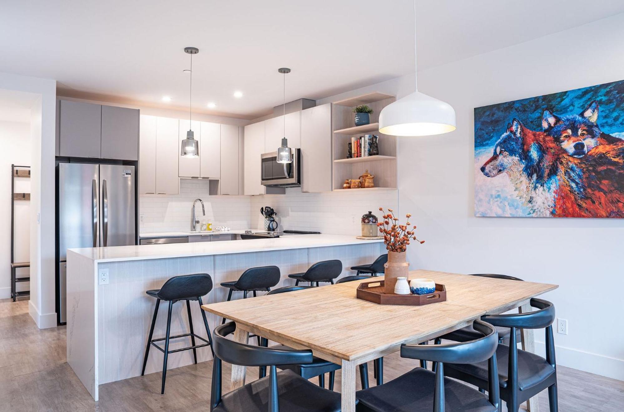 Bluebird Daze By Revelstoke Vacations Apartment Exterior photo